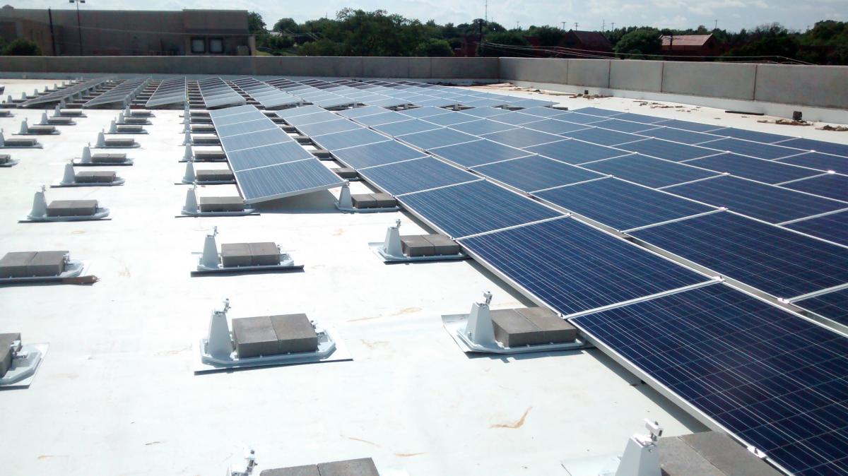 flat-roof-solartronics-usa